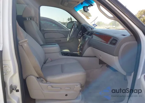 2009 Chevrolet Tahoe Lt2 z USA, uszkodzony, nr VIN 1GNEC233X9R162880